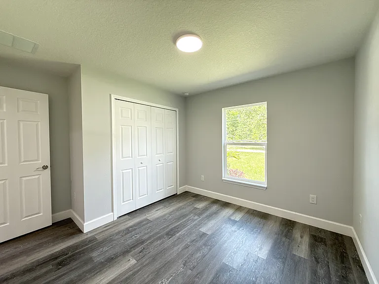 10178 SW 137th St — Photo 16