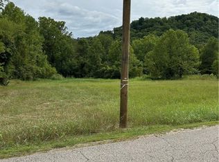 40 Sherwin Rd, Elkview, WV 25071