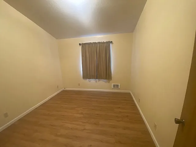 623 E Whispering Pines Ln — Photo 10