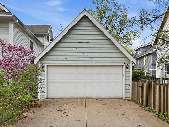 5th image of 1130 Olivia Ave
