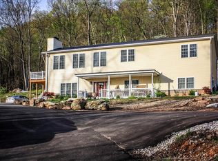 3469 Fishers Branch Rd, Charleston, WV 25312