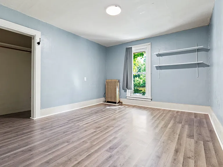 314 Spruce St E #3 — Photo 10