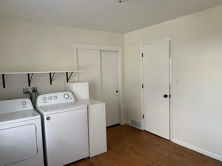115 N 4th Ave #A — Photo 8