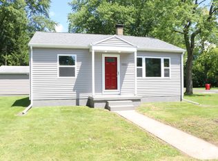 1212 W Columbia Ave, Champaign, IL 61821