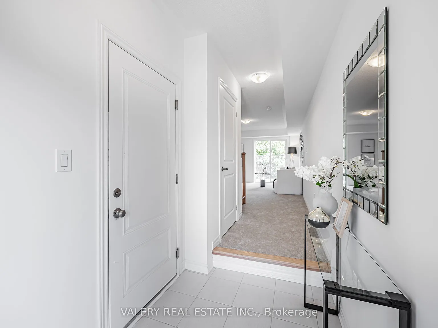 3 bed, $3,495 — Photo 2