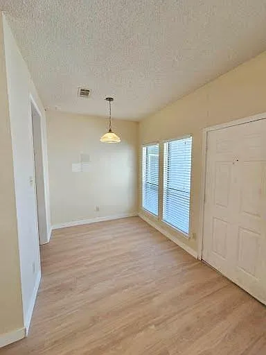 2706 Salado St #207 — Photo 8
