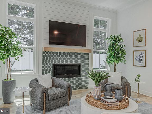 2nd image of 21527 Cattail Dr #102
