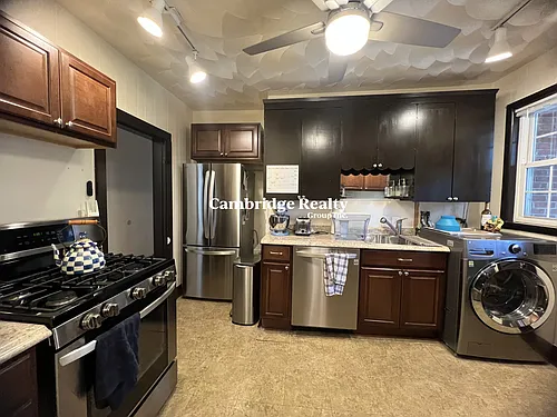 66 Craigie St #6 Photo 1 66 Craigie St #6 Photo 1