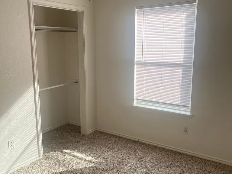 3114 Oak Ln #A — Photo 8