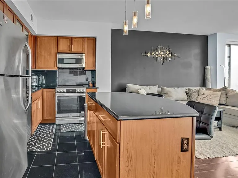 1237 Washington Ave #512 — Photo 12