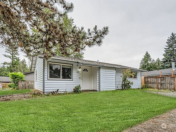 2nd image of 12111 SE 319th Place