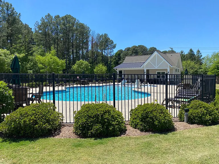 1017 Epiphany Rd — Photo 32