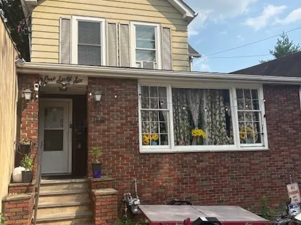 166 Rochelle Ave APT 2, Rochelle Park, NJ 07662