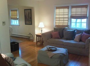 80 Chestnut St APT D, Bethel, CT 06801