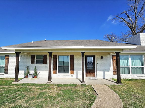 2nd image of 1205 W Trinity St