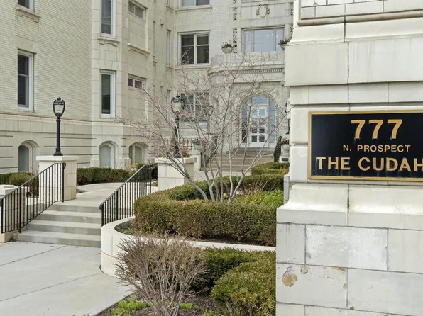 777 North Prospect AVENUE #203, Milwaukee, WI 53202