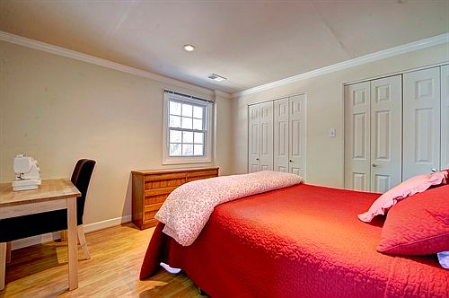 7227_Hadlow_Dr_73002_004