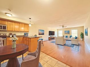 80 Main St APT 303, Center Ossipee, NH 03814