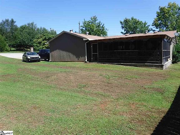 4th image of 205 Vicksburg Dr