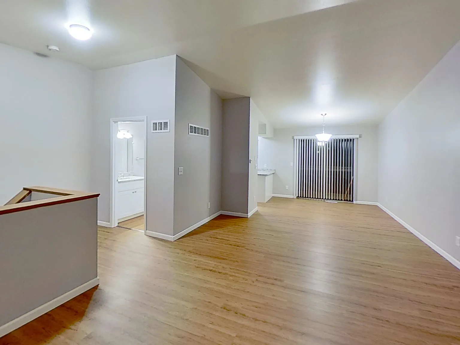 Parkwood Village Townhomes — Photo 4
