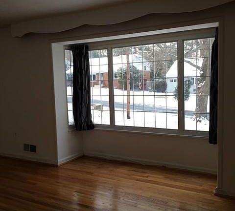 4th image of 9229 E Parkhill Dr