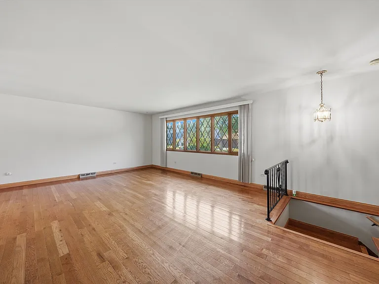 4050 Violet Ln — Photo 15