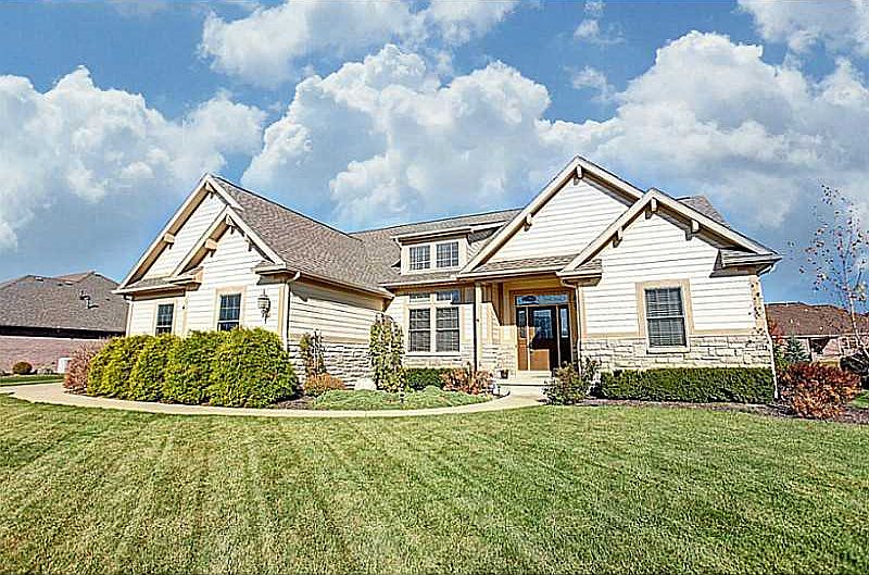 1st image of 2667 Stonebridge Dr