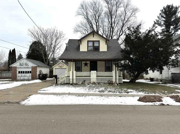 1441 S Float Ave, Freeport, IL 61032