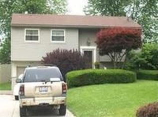 2537 Walnut St, Girard, OH 44420
