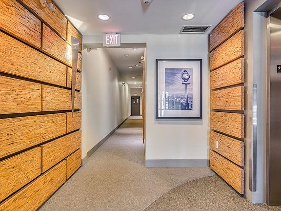 5th image of 205 E 10th Ave #208