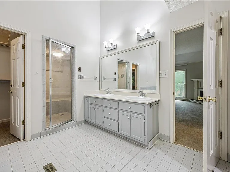 8428 Bazemore Rd — Photo 22