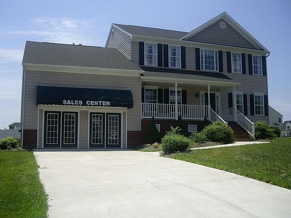 2nd image of 4005 Dunbarton Cir