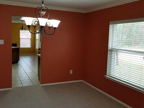 5th image of 1239 Blue Leaf Dr