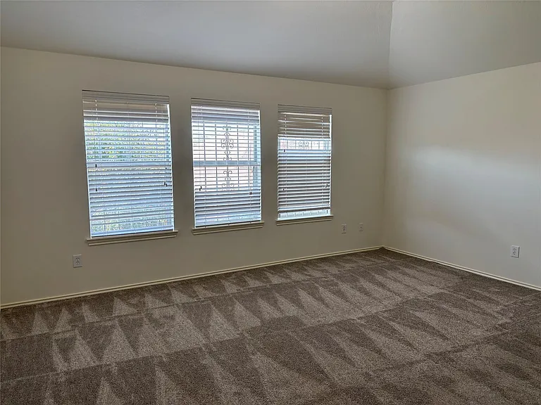 21223 Colton Cove Dr — Photo 13