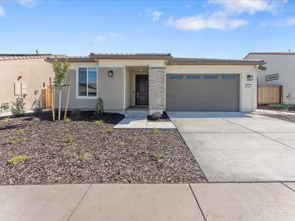 3214 Woody Way, Hollister, CA 95023