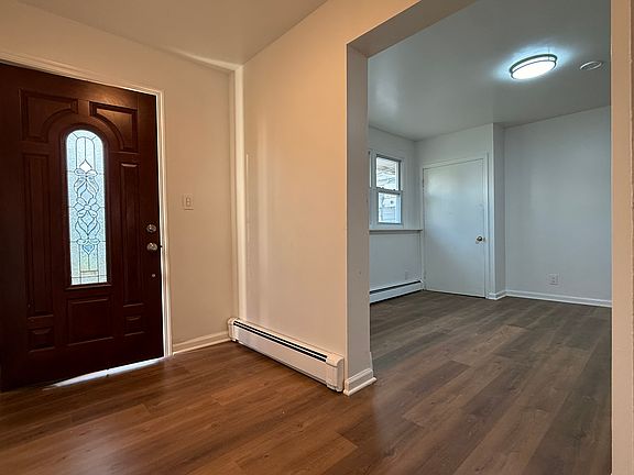 2nd image of 247 Malcolm Ave