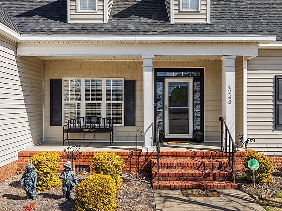 4th image of 4240 Merck Road W