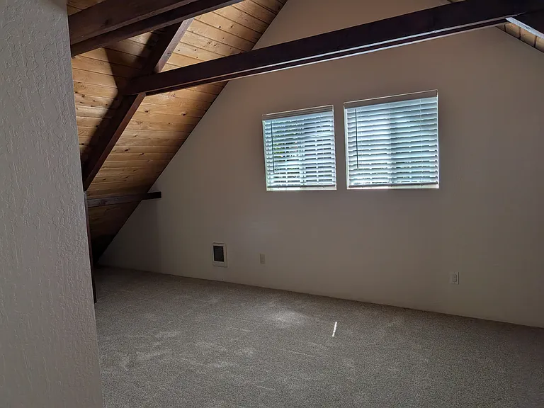 2295 Marti Dr — Photo 15
