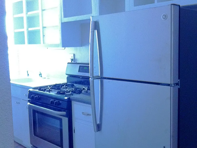1733 Poplar Ave #3 — Photo 4