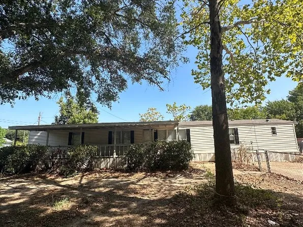 202 E Shadowwood St, Gun Barrel City, TX 75156