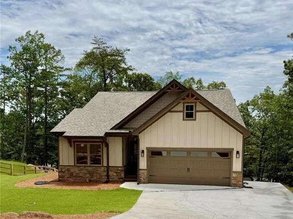 113 Elder Ct, Waleska, GA 30183