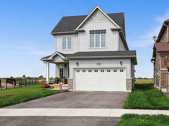 3rd image of 270 Springfield Cres