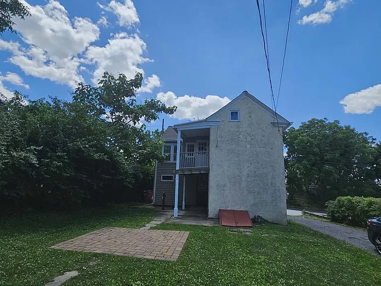 27 N Front St — Photo 25