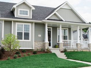 1803 Autumn Lake Pkwy, Madison, WI 53718