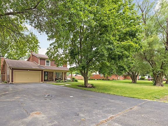3rd image of 5270 N County Road 1000 E