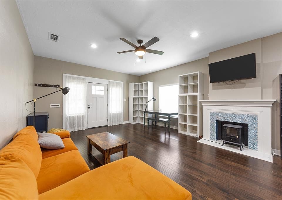 719 Melba St, Dallas, TX 75208 Zillow