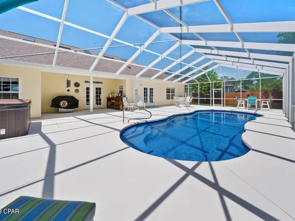 102 Sunset Cir, Panama City Beach, FL 32407
