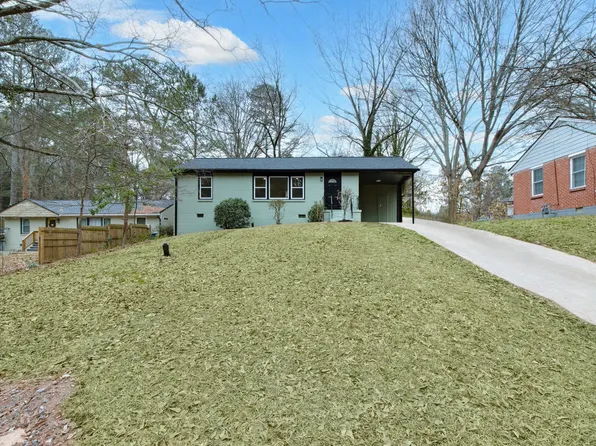 488 Park Valley Dr NW, Atlanta, GA 30318
