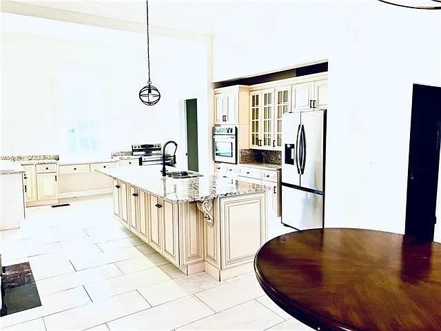 1608 Governor Nicholls St #D — Photo 11