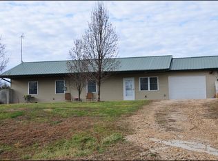 101 W 8th St, Belle, MO 65013